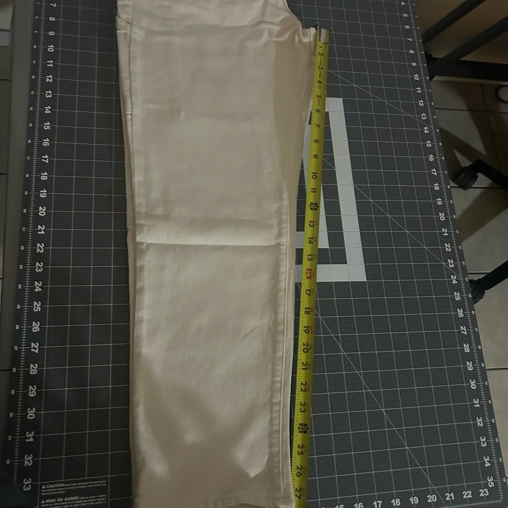 Jeans - Picture 7 of 9